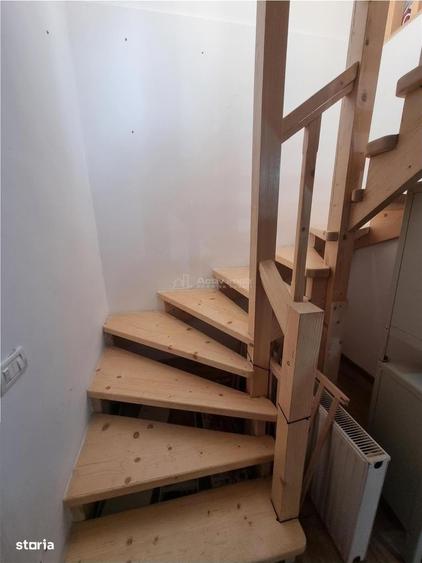Casă cu 4 camere cu Teren 1694 Mp în Nanov