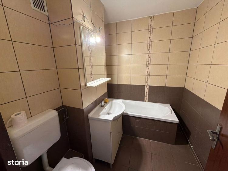 Apartament cu 3 camere decomandat în Gării