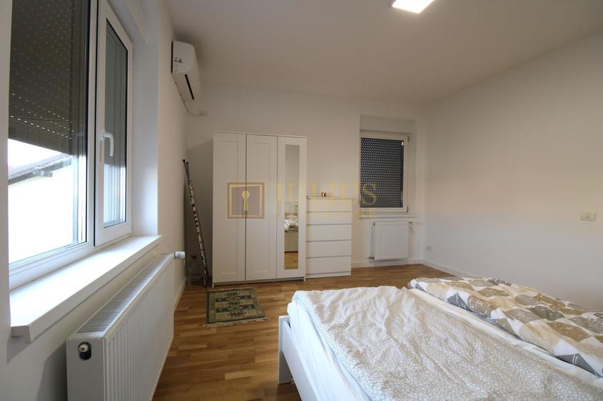 Duplex cu 4 camere cu Canalizare în Moșnița Nouă