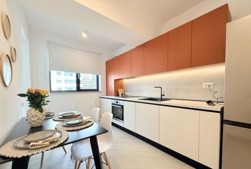 Apartament cu 3 camere decomandat, mobilat în Pipera