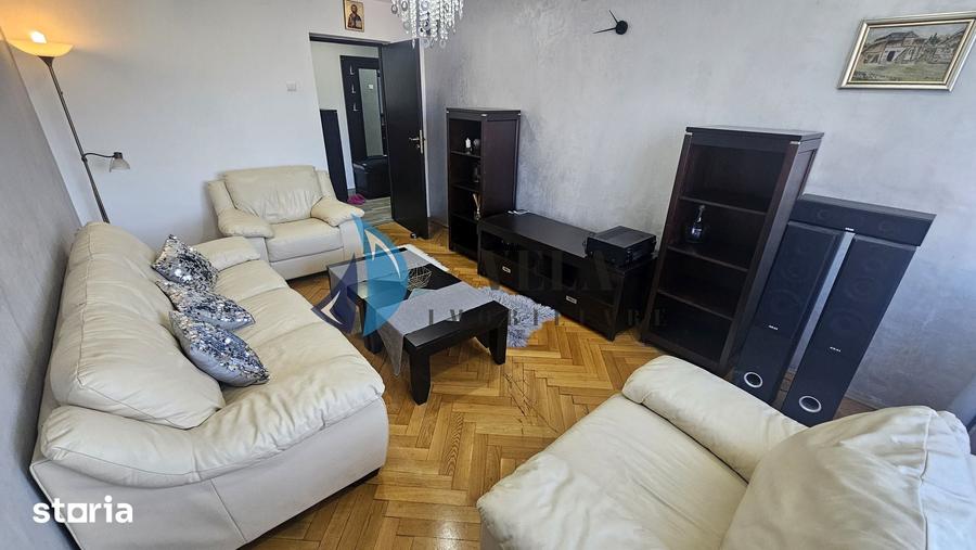 Apartament cu 3 camere decomandat în Central