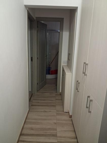Apartament cu 2 camere decomandat în Micro 39
