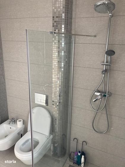 Apartament cu 3 camere, mobilat în Central