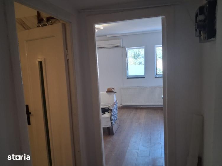 Apartament cu 2 camere în Centrul Civic