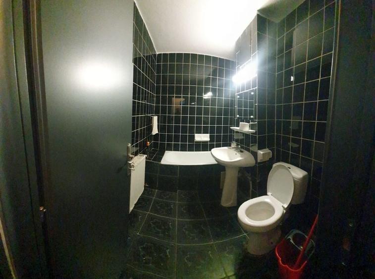 Apartament cu 2 camere decomandat în Lazaret