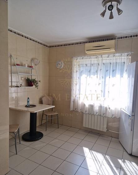 Apartament cu 2 camere decomandat, mobilat în Sebastian