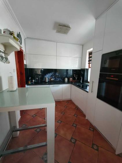 Casă cu 4 camere în Biharia