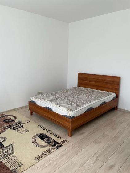 Apartament cu 2 camere decomandat în Drumul Taberei