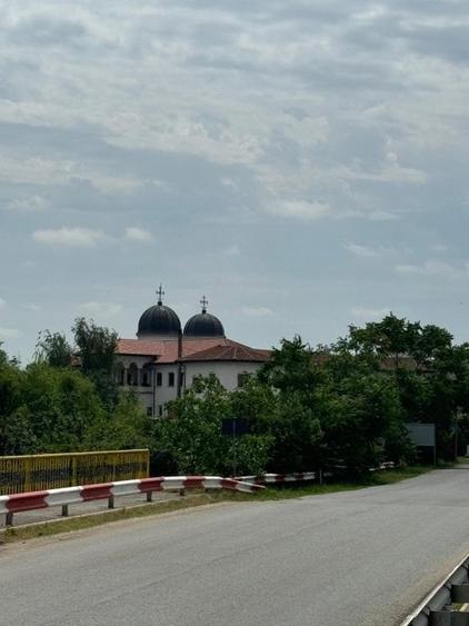 Teren Construcții intravilan de 10000 mp, în Comana