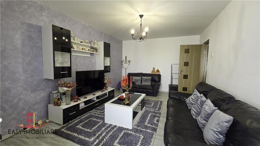Apartament cu 2 camere decomandat, mobilat în Tudor