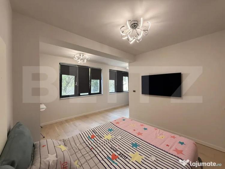 Apartament cu 4 camere decomandat în Ultracentral