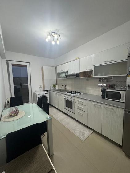 Apartament cu 2 camere decomandat în Prelungirea Ghencea