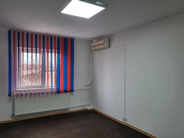 Apartament cu 2 camere decomandat în Republicii