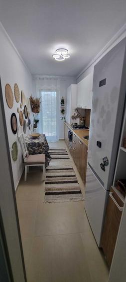 Apartament cu 2 camere decomandat în Exterior Vest