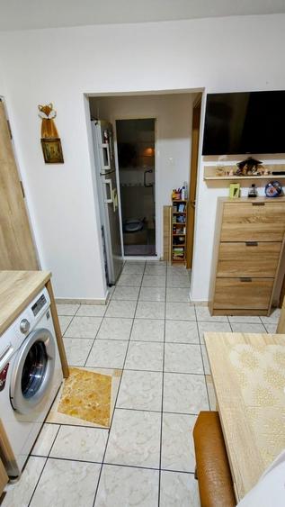 Apartament cu 2 camere decomandat în Olimp