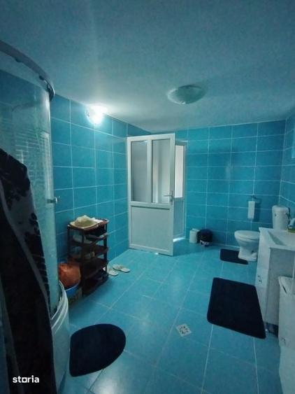 Casă cu 4 camere în Sărbătoarea