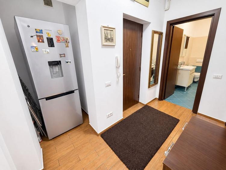 Apartament cu 2 camere decomandat în Floreasca