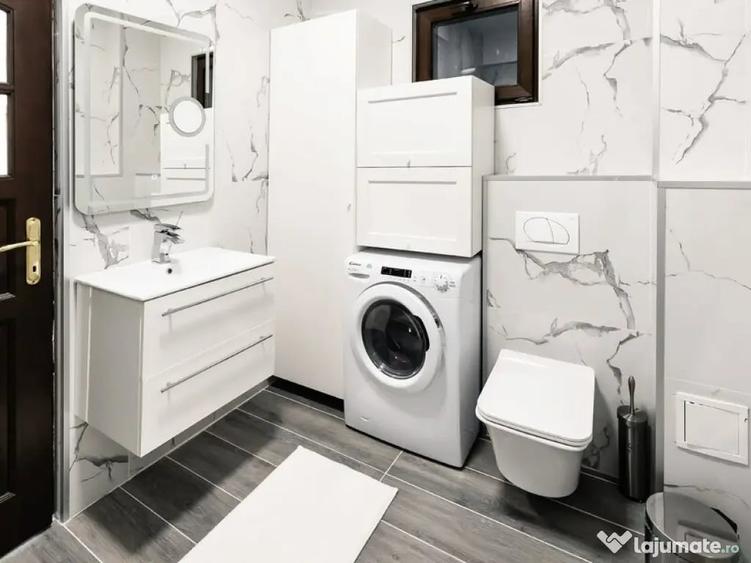 Apartament cu 3 camere decomandat în Calea Victoriei