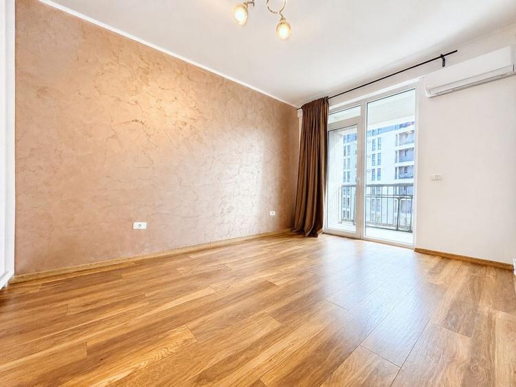 Apartament cu 3 camere decomandat în Aradului