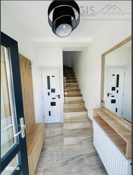 Apartament cu 3 camere în Sânpetru