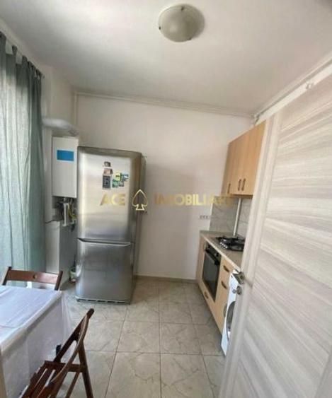 Apartament cu 2 camere decomandat, mobilat în Vitan
