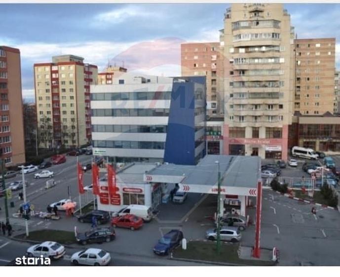 Spațiu comercial, de 79 mp, în Vlahuță