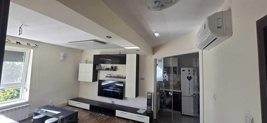 Apartament cu 2 camere semidecomandat în Sud