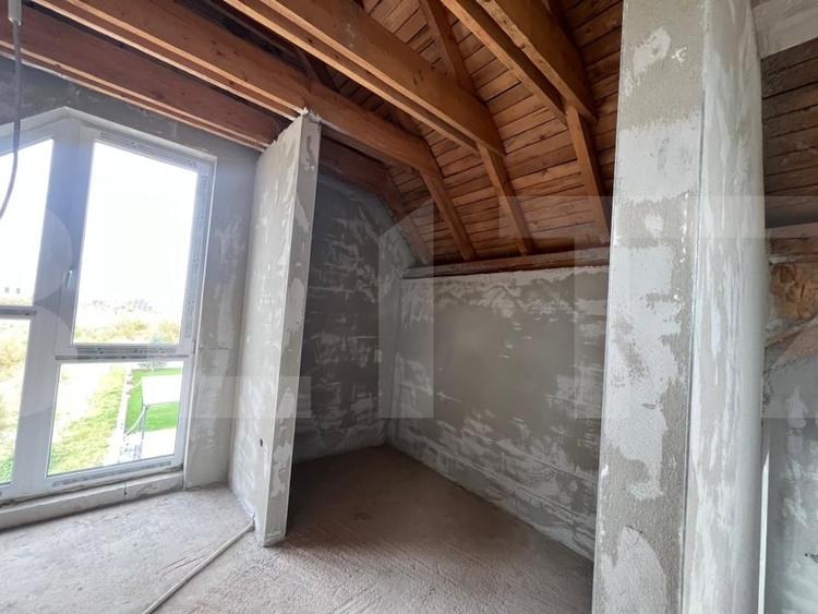 Duplex cu 5 camere cu Canalizare în Făget