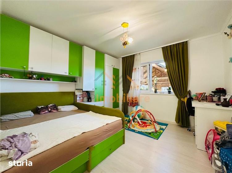 Casă cu 4 camere cu Teren 400 Mp în Oșorhei