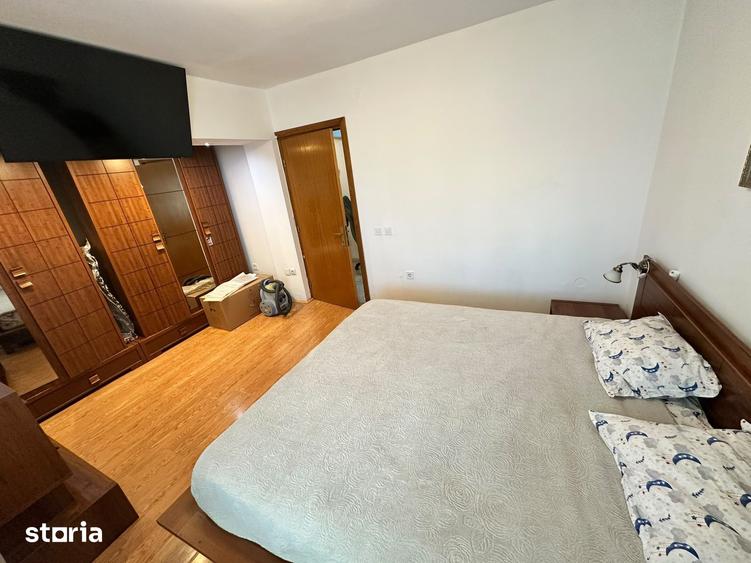 Apartament cu 3 camere în Babadag