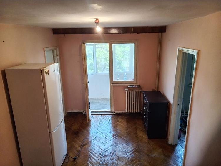 Apartament cu 2 camere decomandat în Alexandru cel Bun