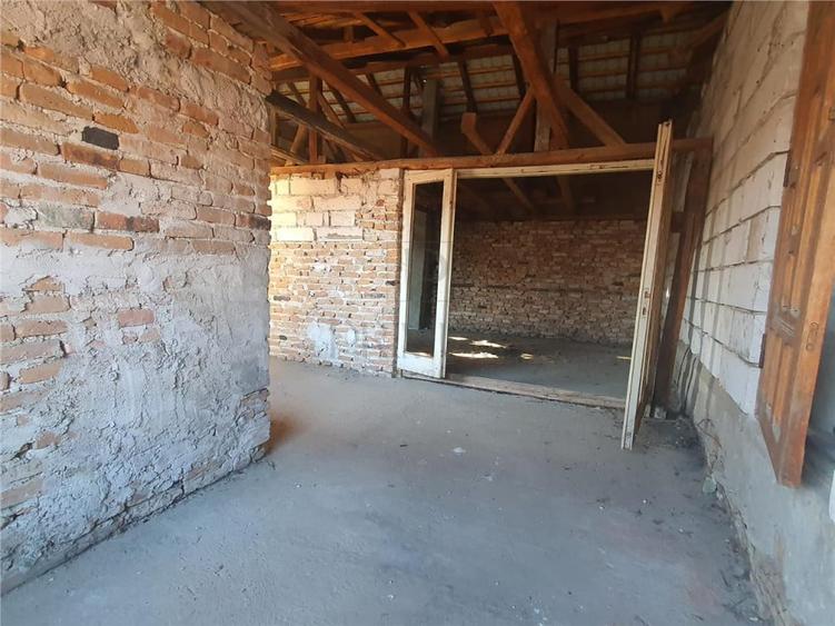 BRAYTIM, POSIBILITATE DE INVESTITIE, CASA DE RENOVAT, P 1E P - 3