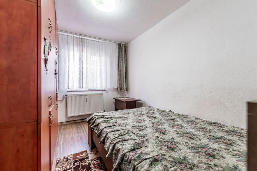Apartament cu 3 camere semidecomandat în Fortuna