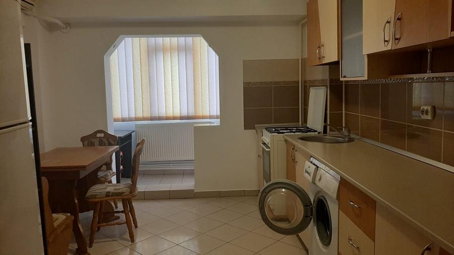 Apartament cu 2 camere decomandat în Unirii