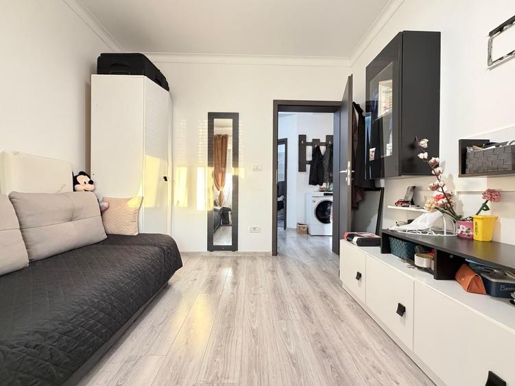Apartament cu 3 camere decomandat în Braytim