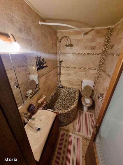 Apartament cu 3 camere semidecomandat în Vatra Luminoasă