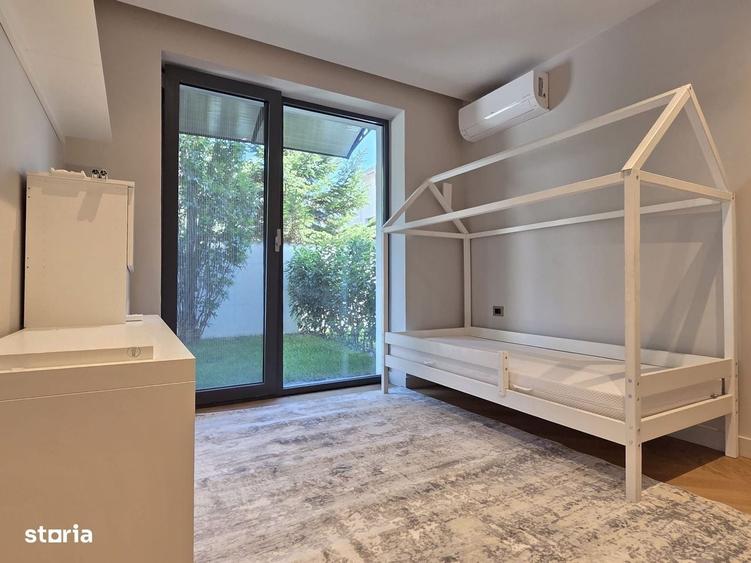 Apartament cu 4 camere în Central