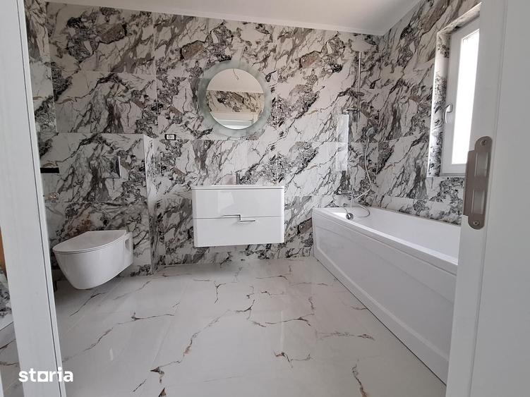 Casă cu 5 camere cu Teren 627 Mp în Corbeanca