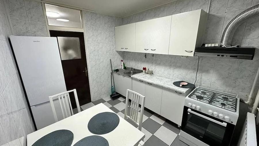 Apartament cu 2 camere decomandat în Olteniței