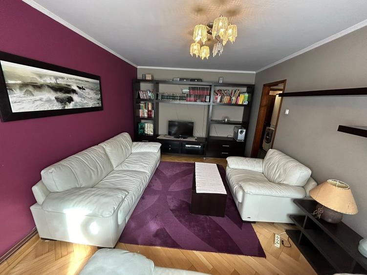 Apartament cu 3 camere decomandat în Militari