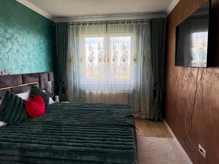 Apartament cu 3 camere decomandat în Prelungirea Ghencea