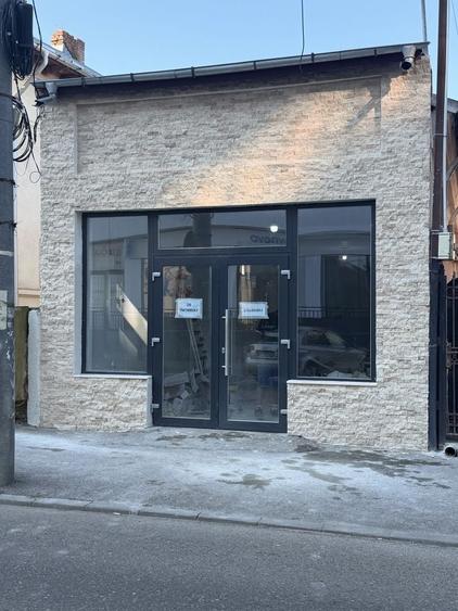Spațiu comercial, de 340 mp, în Central