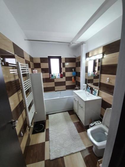 Apartament cu 2 camere semidecomandat în Transilvaniei