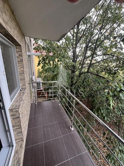 Apartament cu 3 camere decomandat, mobilat în Lipovei