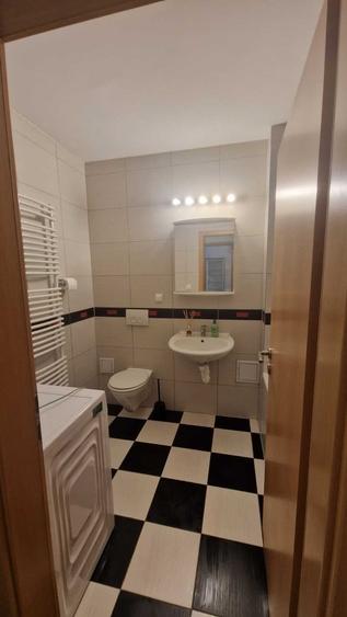 Apartament cu 2 camere decomandat în Bartolomeu