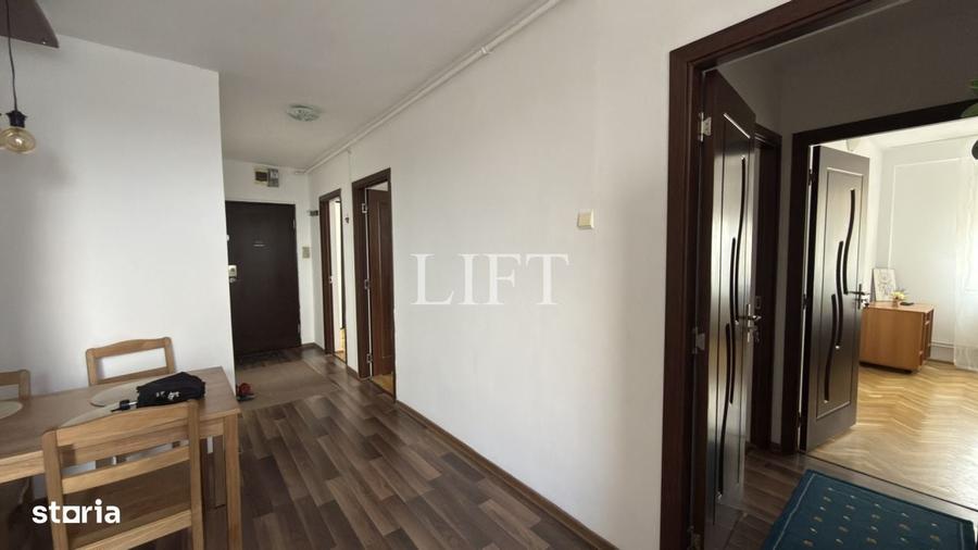 Apartament cu 3 camere decomandat în Griviței