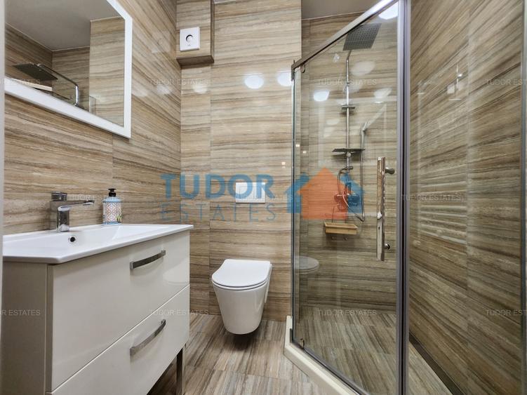 Apartament cu 3 camere semidecomandat, mobilat în Șoseaua Nordului