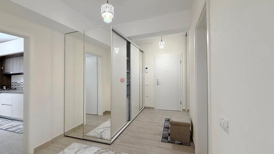 Apartament cu 2 camere decomandat, mobilat în Tractorul