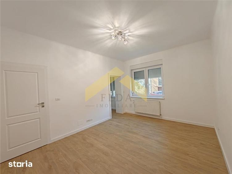 Spațiu comercial, de 80 mp, în Felnac