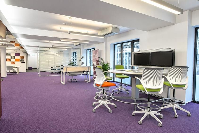Birou, de 3,907.6000976563 mp, în Magheru